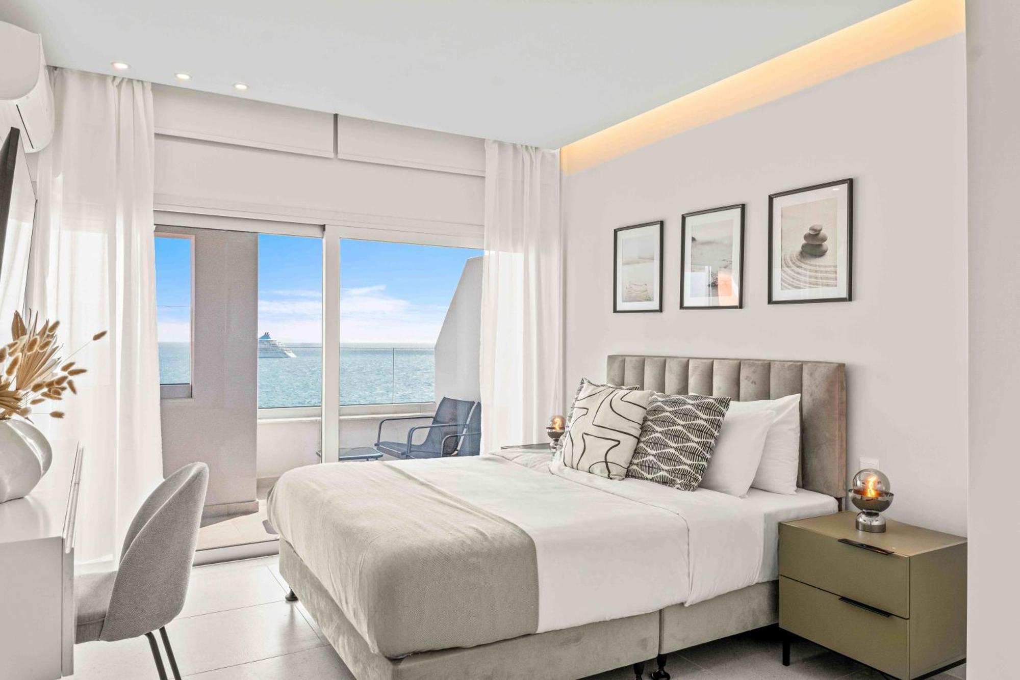Phaedrus Living: Seaside Residences 02 Appartement